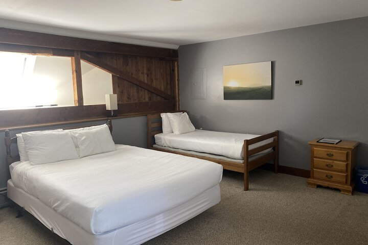 Room 214 of 294