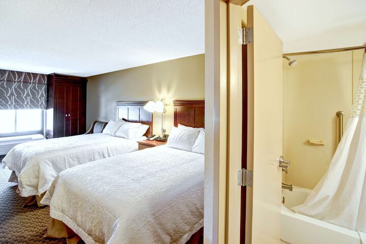 Room 11 of 39