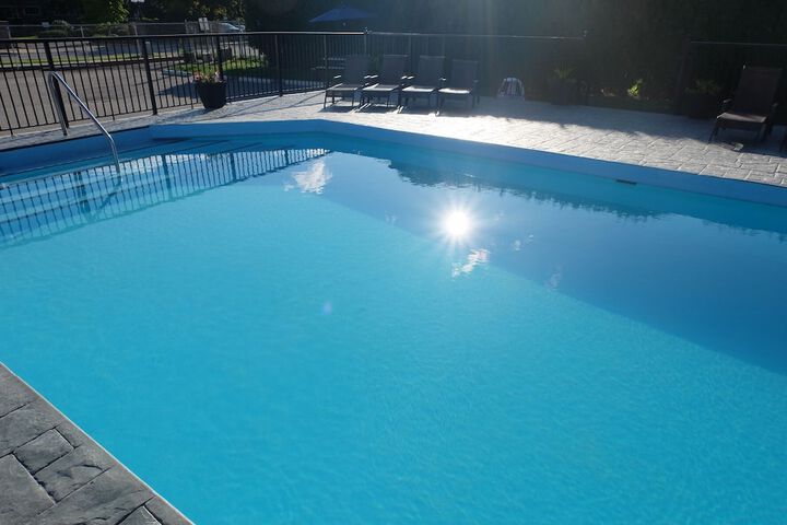 Pool 5 of 60