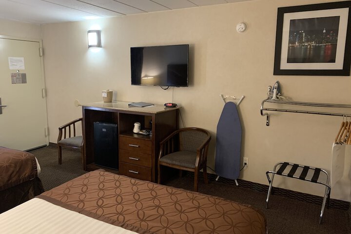 Room 21 of 60