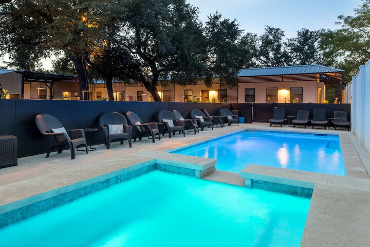 Pool 13 of 113