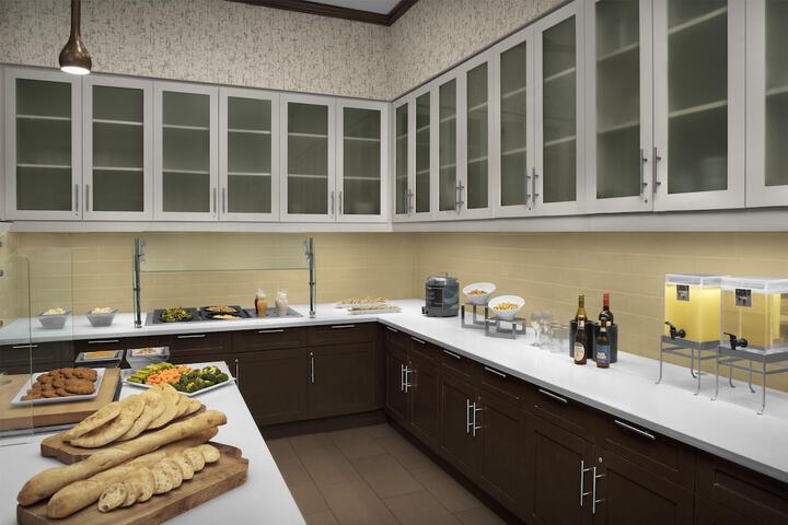 Homewood Suites by Hilton Concord Charlotte