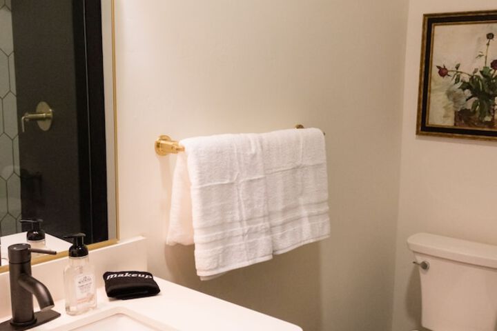Speakeasy Suites