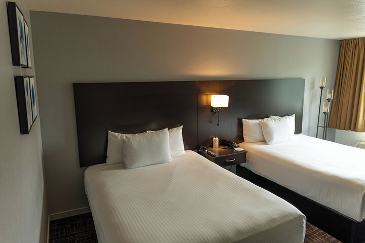 Room 8 of 23