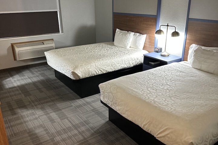 Room 62 of 72