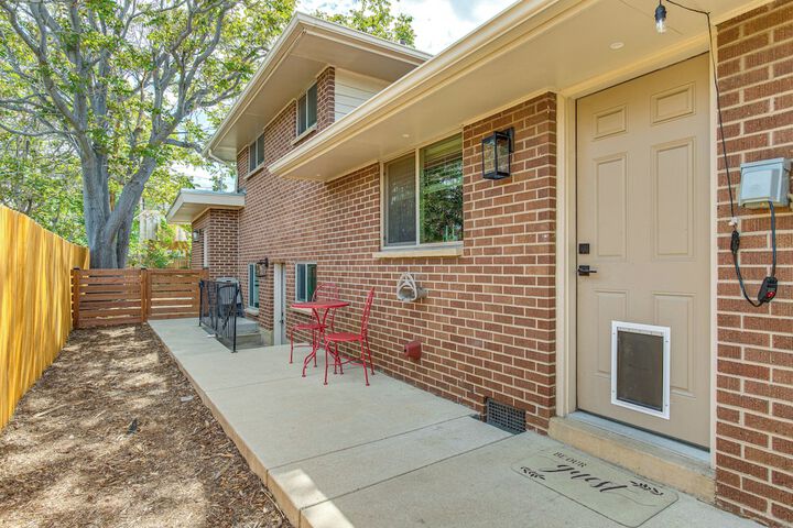 Dog-friendly Arvada Retreat w / Fenced-in Yard!