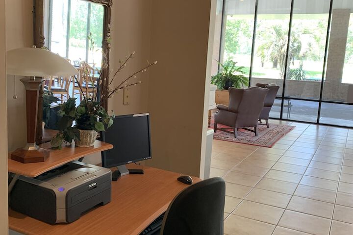 Business Center 29 of 30