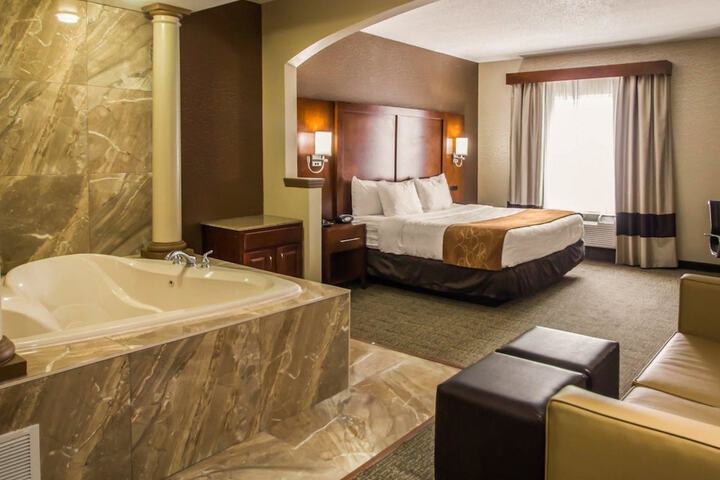 Room 21 of 75