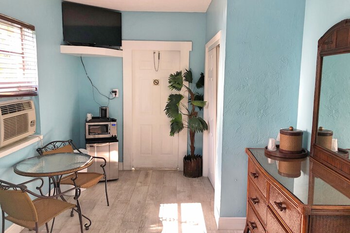 Room 81 of 124