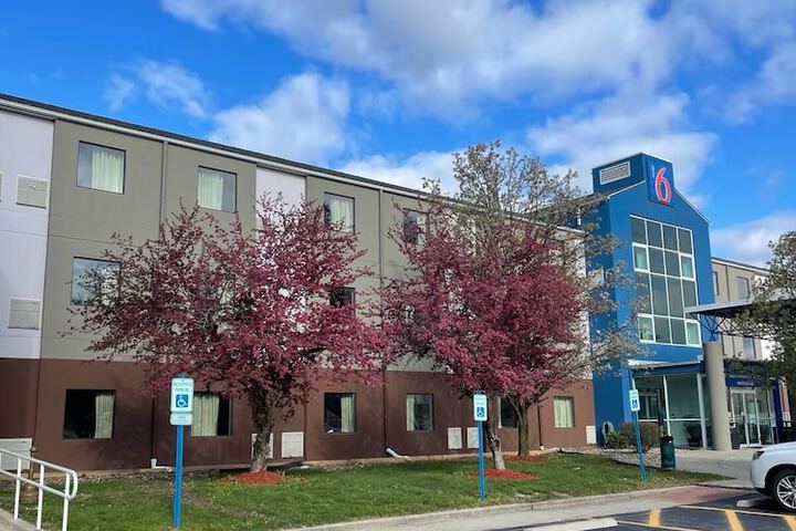 Motel 6 Caseyville IL - Caseyville Il