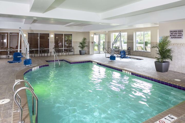 Pool 4 of 37