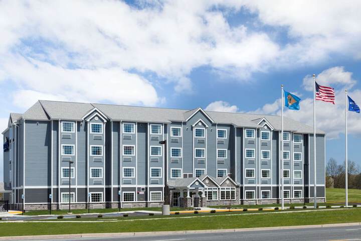 Hotel 2 of 30