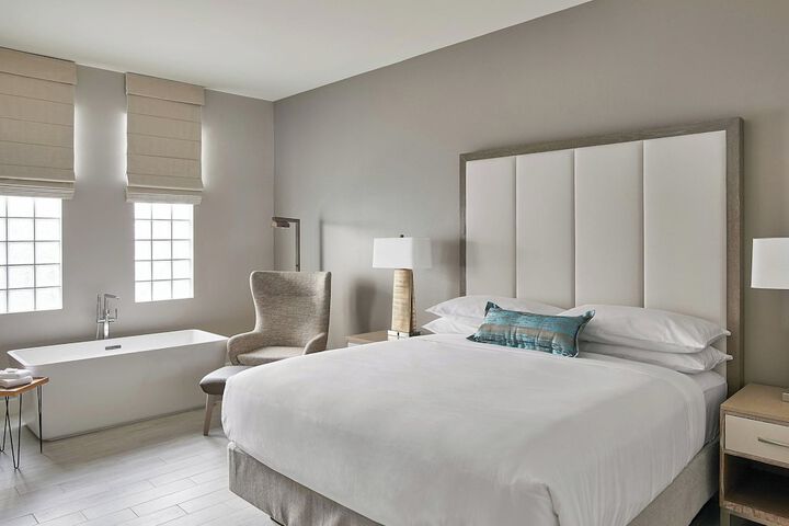 Hotel Paseo Autograph Collection by Marriott