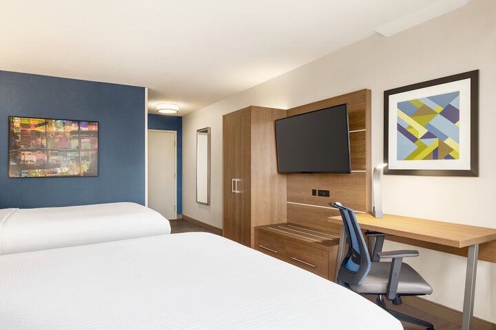 Room 17 of 58