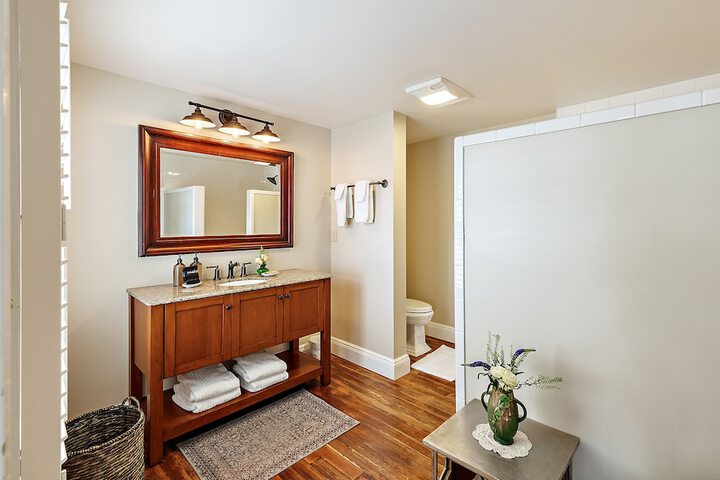McCully House Inn