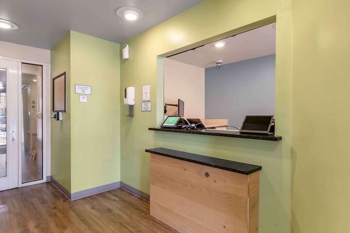 Extended Stay America Select Suites - Orlando - East