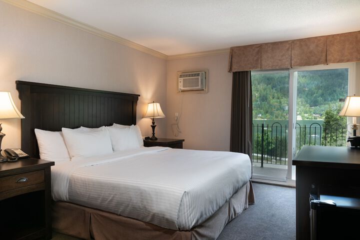 Room 21 of 22