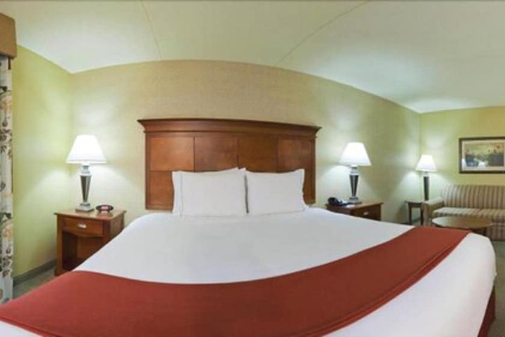 Room 23 of 41
