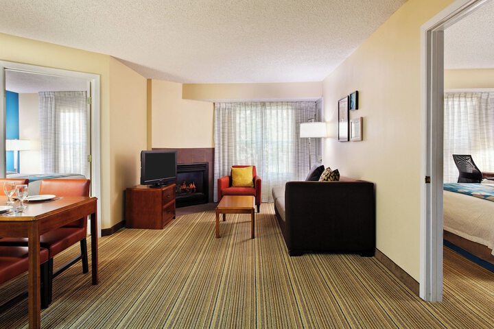 Residence Inn Houston Sugar Land / Stafford