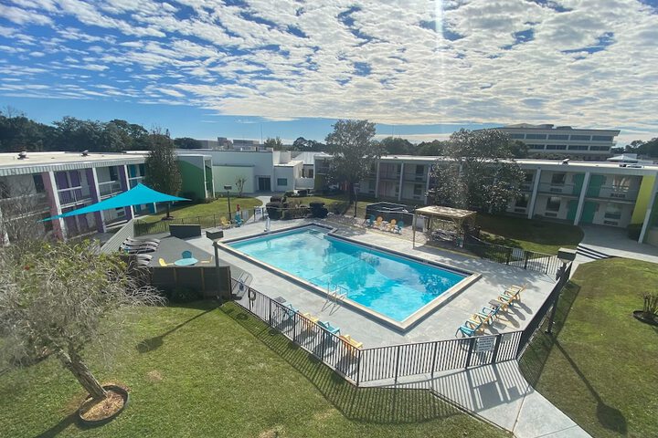 Hotel 3 of 28