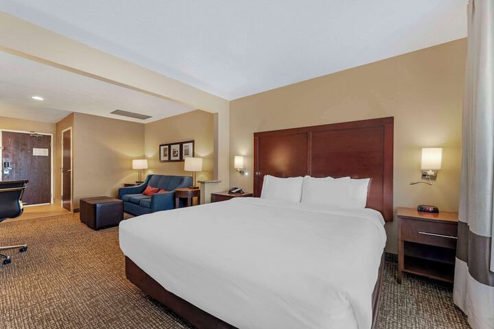 Comfort Inn Lathrop - Stockton Airport