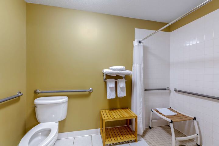 Room 14 of 42