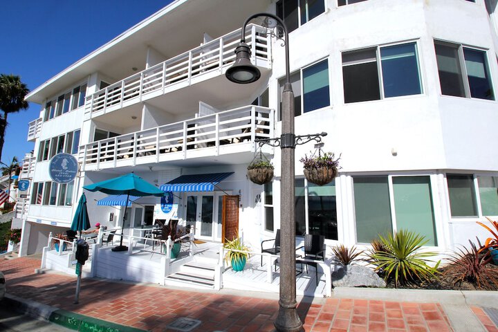 Sea Horse Resort