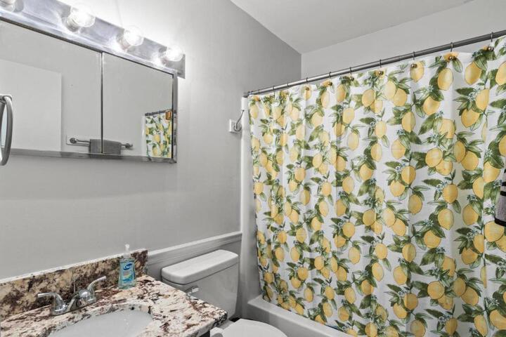 Rose Garden - Delightful Private and Peaceful Home