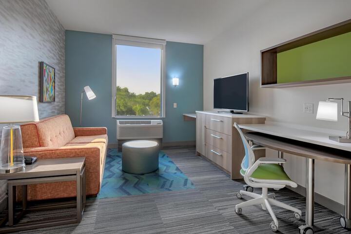 Home2 Suites by Hilton Omaha UN Medical Center Area