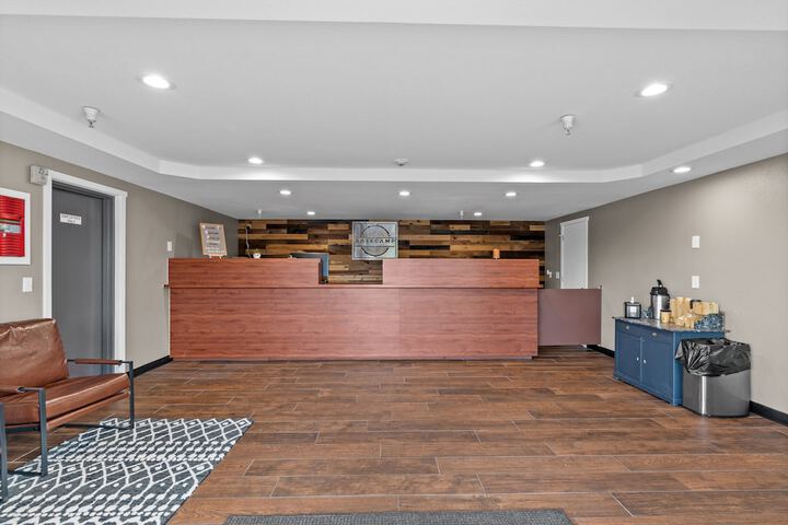 Hotel Interior 11 of 43