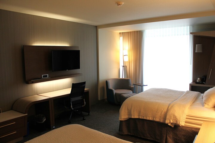 Room 29 of 74