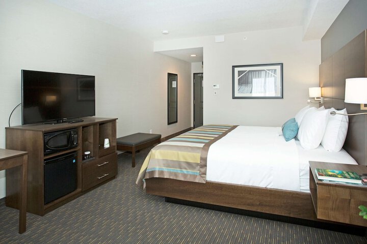 Room 18 of 30