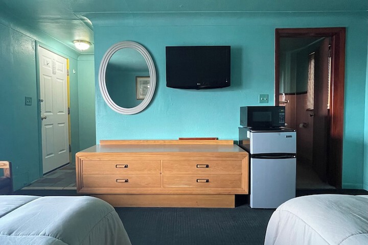 Room 15 of 29