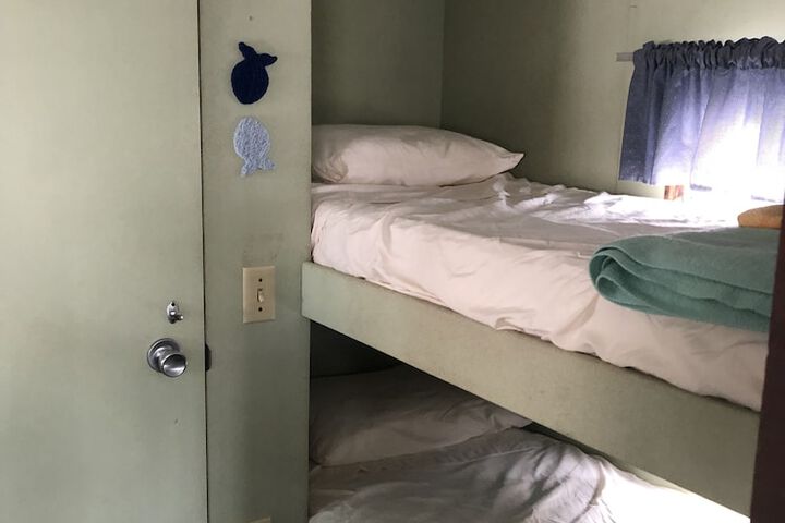 Room 31 of 68