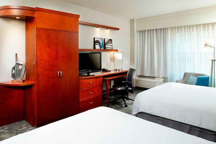 Room 19 of 34
