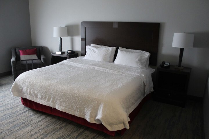 Room 27 of 50