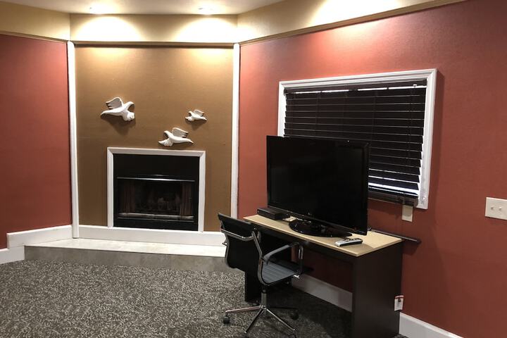Room 42 of 73