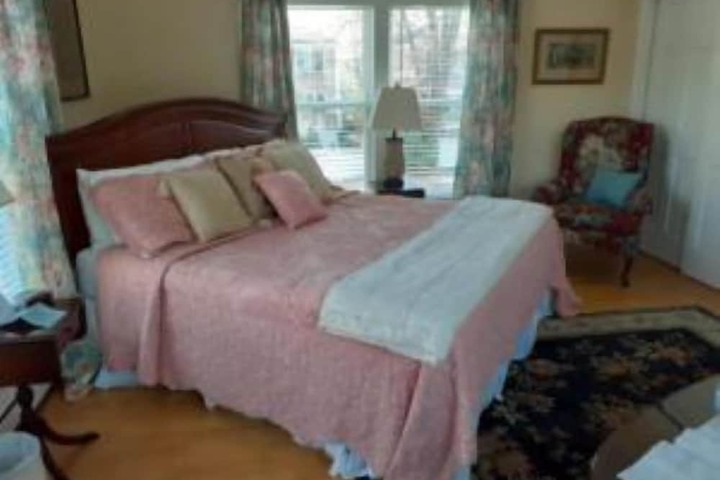 Room 44 of 54