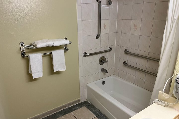 Rivera Inn & Suites Motel Pico Rivera