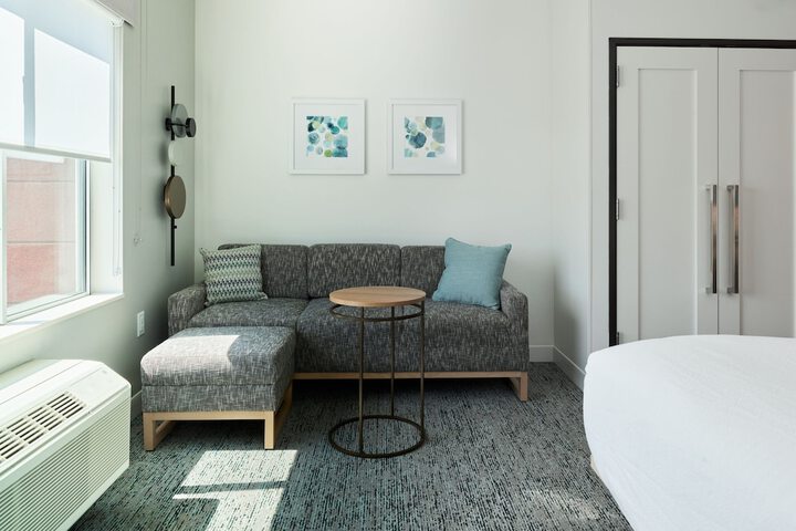 Room 14 of 35
