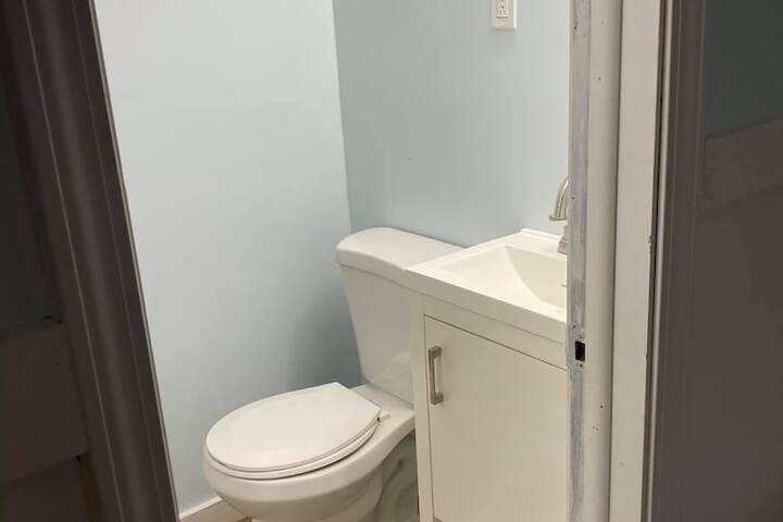 Room 9 of 9
