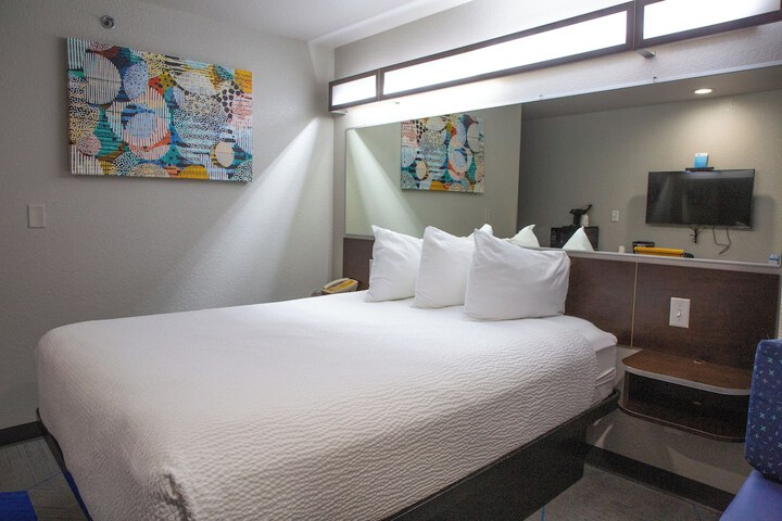 Microtel Inn & Suites by Wyndham Searcy