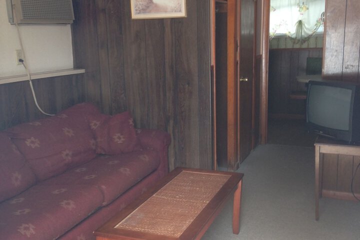 Room 21 of 42