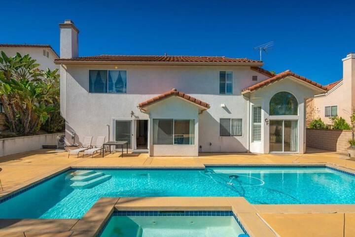 at Marbella Lane - Captivating Home W / pool