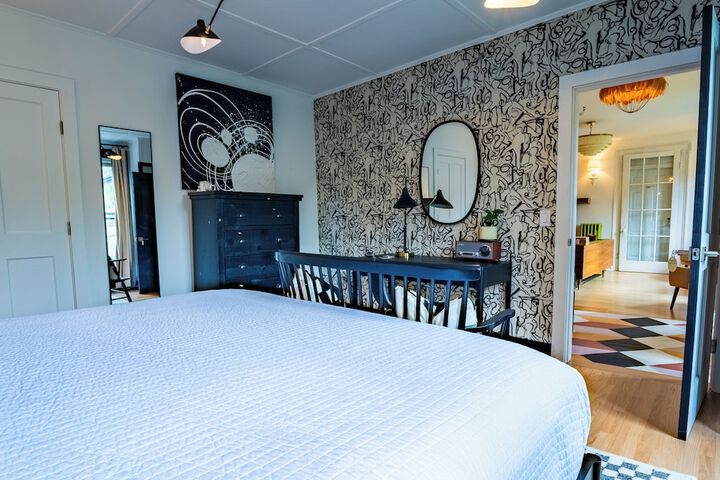 Room 43 of 130