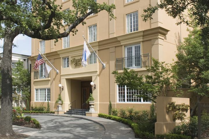 Hotel 2 of 51