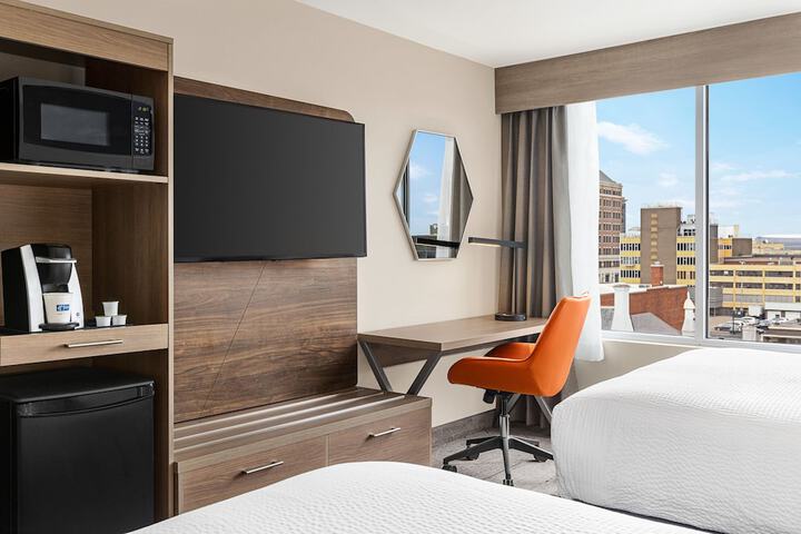 Holiday Inn Express Evansville Downtown by IHG