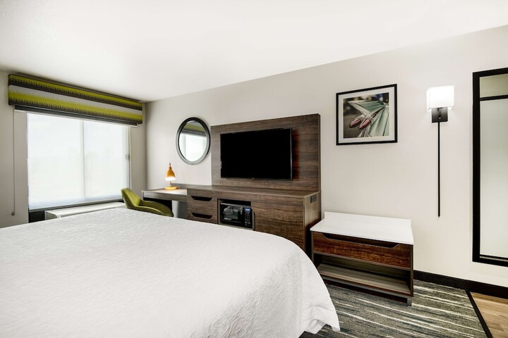 Room 21 of 44