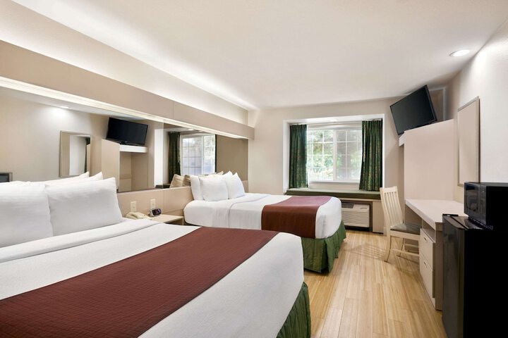 Room 20 of 41