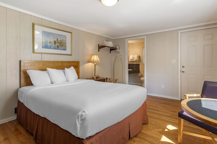 Room 40 of 63